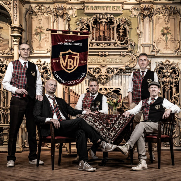 Van Binsbergen Trio